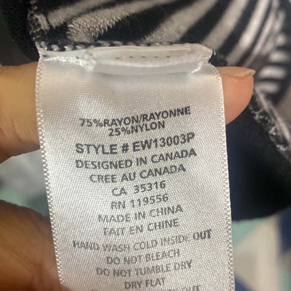 79. Elena wang size M zip up sweater cardigan - Picture 5 of 7